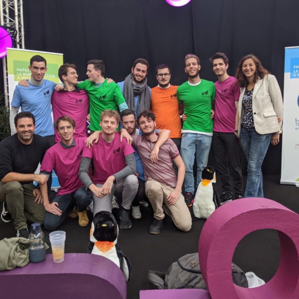 Nos étudiants sur le podium du Hackathon B-Boost !