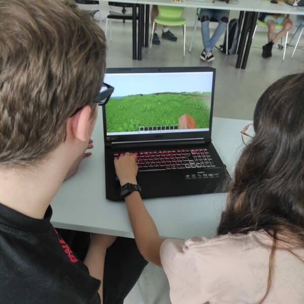 CESI en Fête : nos étudiants ingénieurs ont fait découvrir la programmation informatique auprès des plus jeunes